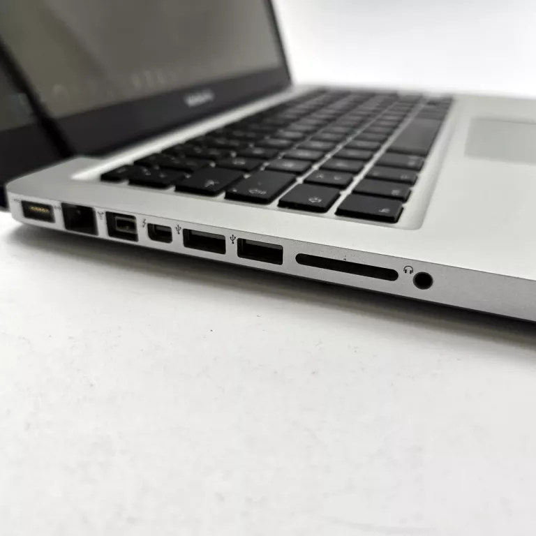LAPTOP APPLE MACBOOK PRO A1278 13,3 " INTEL CORE I5 4 GB / 120 GB CZARNY