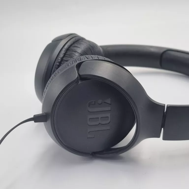 SŁUCHAWKI NAUSZNE PRZEWODOWE JBL TUNE 500 CZARNE