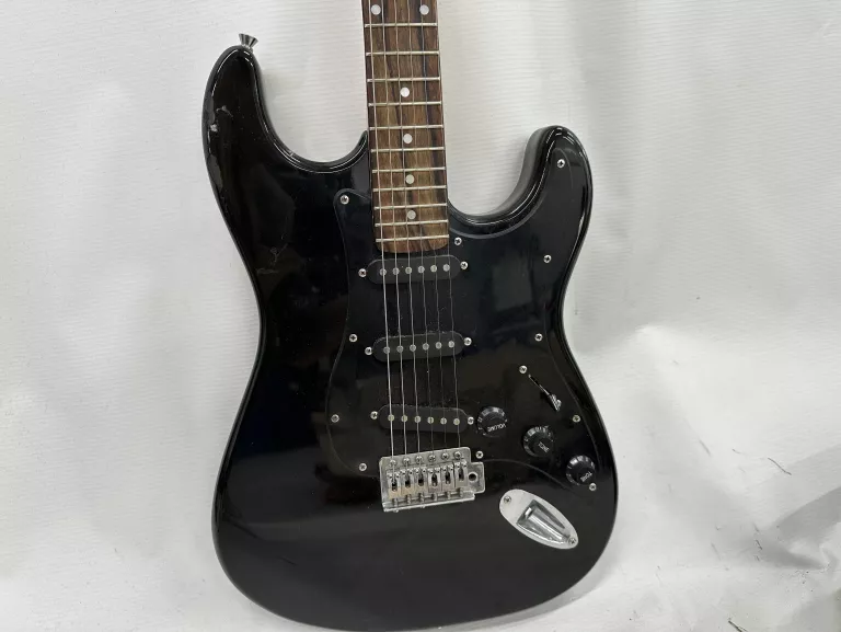 gitara-elektryczna-clifton-finest-musical-instruments-wzmacniacz-product-id-2df31c1d-1b78-4b44-a58d-3382a4d95f62