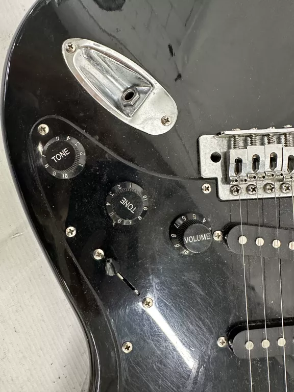 gitara-elektryczna-clifton-finest-musical-instruments-wzmacniacz-stan-11323-2