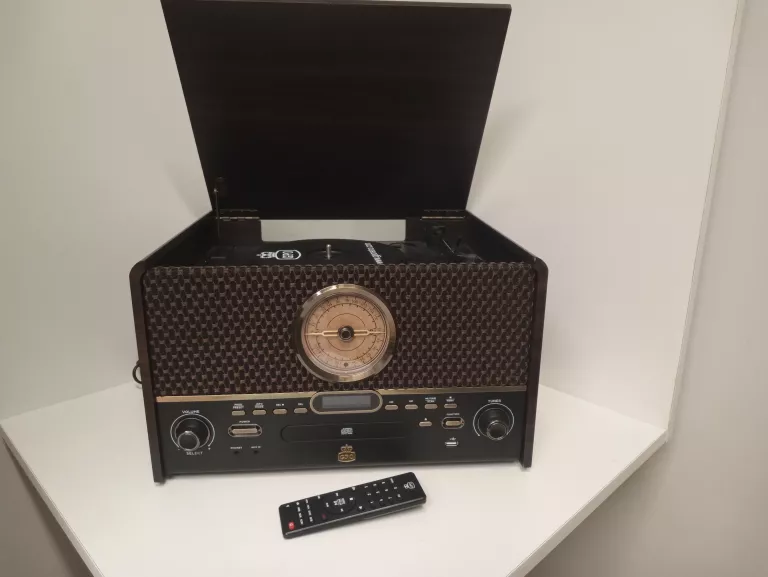 GRAMOFON RETRO GPO CHESTERTON DAB