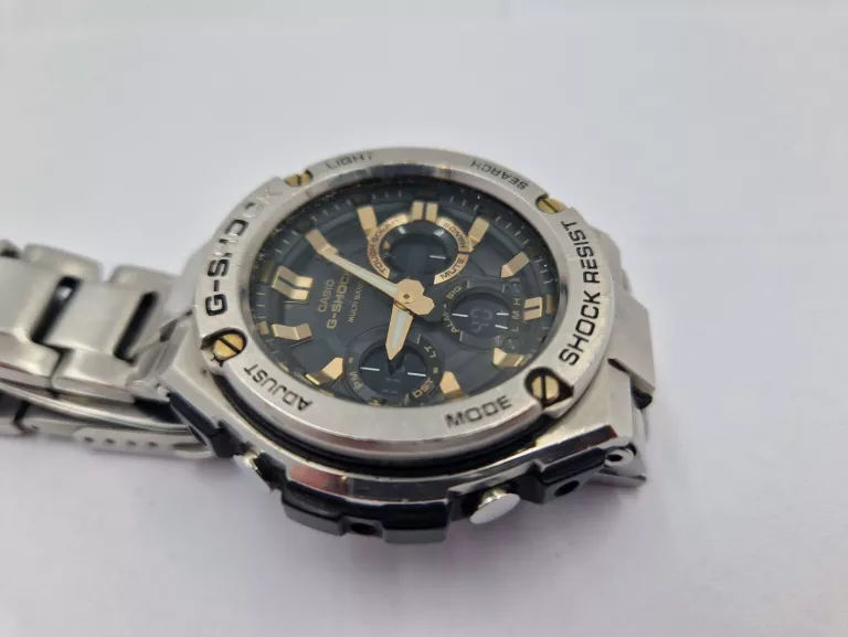 ZEGAREK CASIO G-SHOCK GST-W110D
