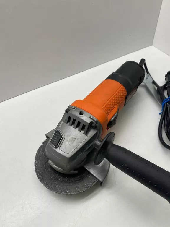 SZLIFIERKA BLACK+DECKER KFBEG125