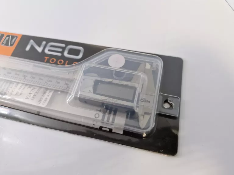 NEO SUWMIARKA ELEKTRONICZNA CYFROWA 150 MM ZE STALI NIERDZEWNEJ 75-011