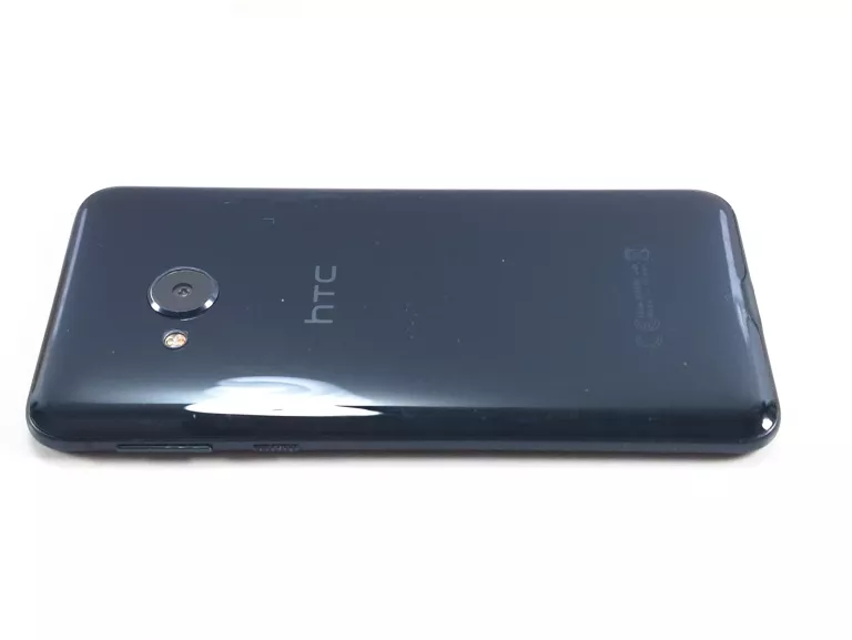 TELEFON HTC U PLAY 3/32GB
