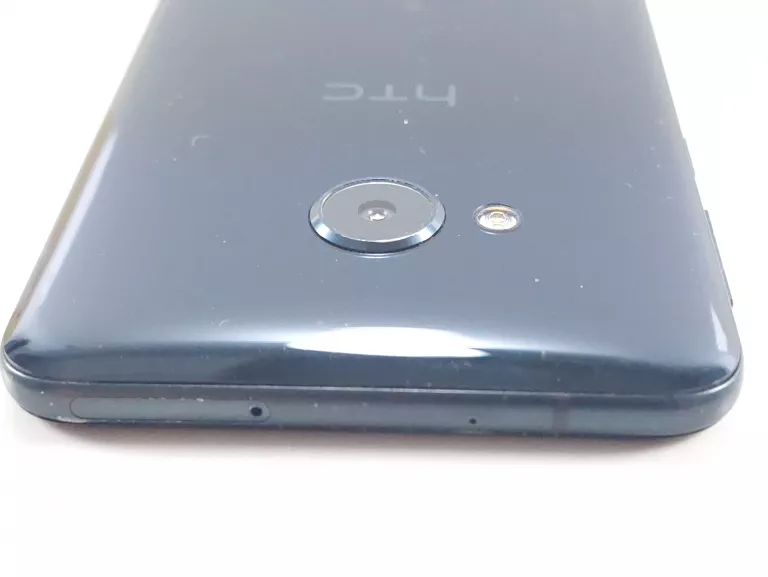 TELEFON HTC U PLAY 3/32GB