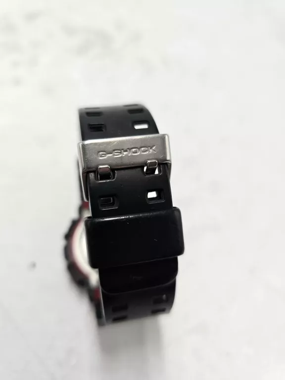 ZEGAREK CASIO G-SHOCK GA-100