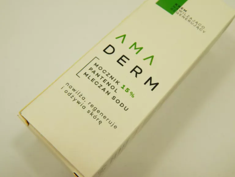 AMADERM KREM NAWILŻAJĄCO-REGENERUJĄCY MOCZNIK 15% (50ML)
