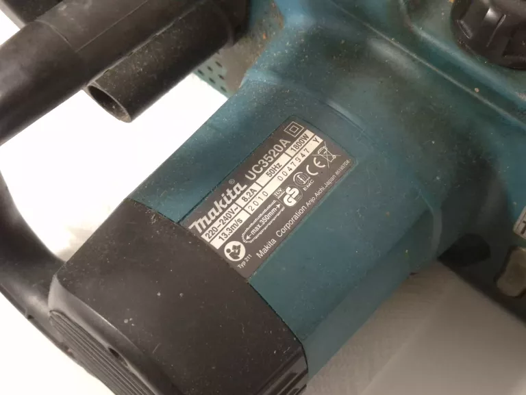 PILARKA ELEKTRYCZNA MAKITA UC3520A