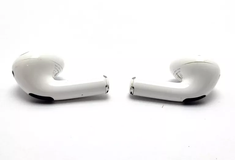 SŁUCHAWKI APPLE AIRPODS 4