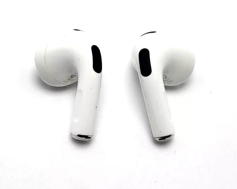 SŁUCHAWKI APPLE AIRPODS 4