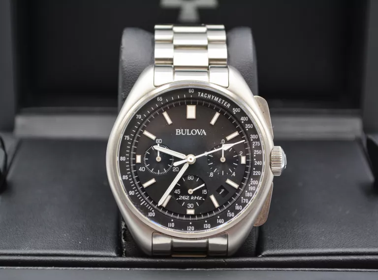 ZEGAREK BULOVA LUNAR PILOT CHRONOGRAPH 96B258
