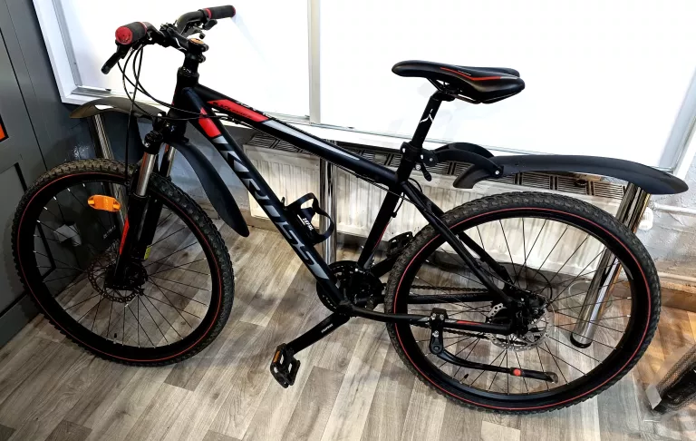ROWER KROSS BLACK EDITION 6.1 RAMA 26", KOŁA 19"