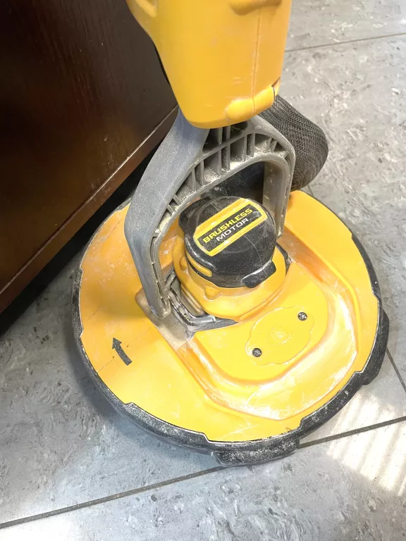 SZLIFIERKA ŻYRAFA DO G-K 225MM 18V DEWALT DCE800N