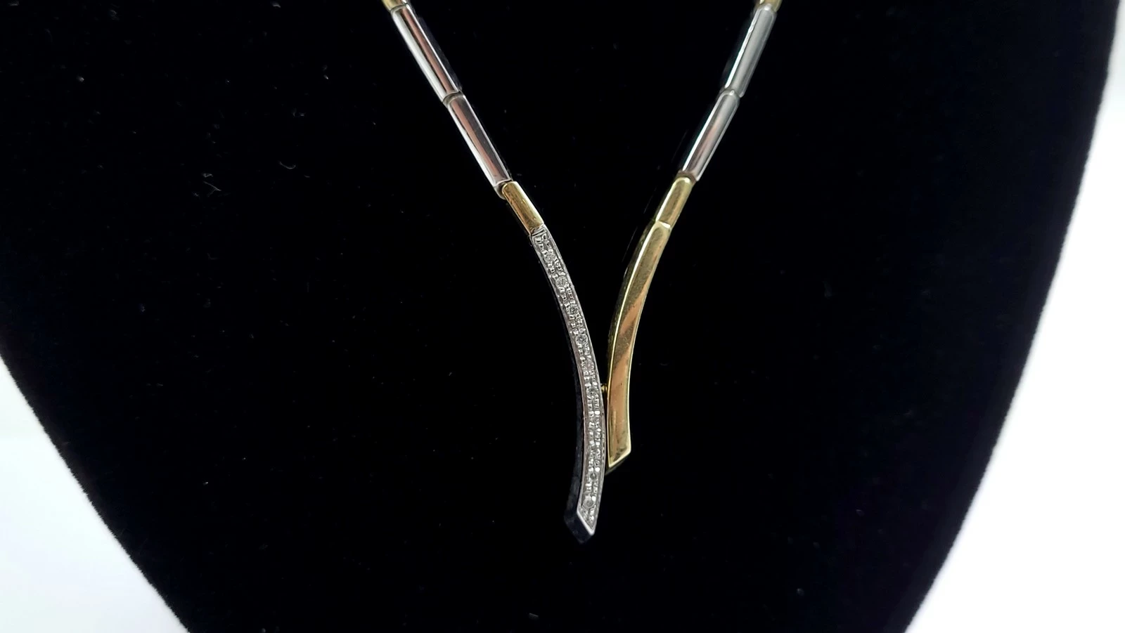 piekny-zloty-naszyjnik-brylanty-585-1644g-50cm-ean-gtin-5904323004019