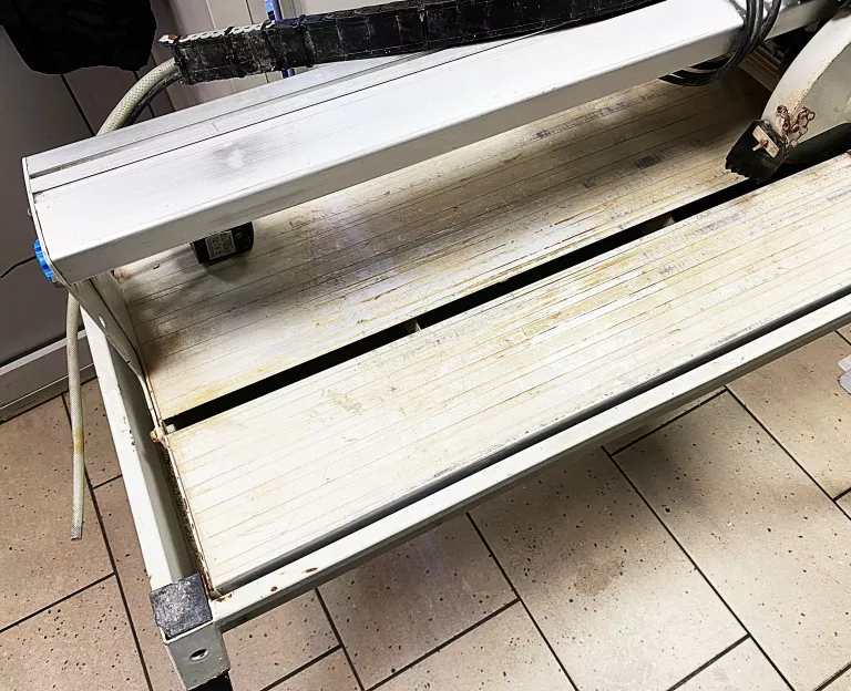 przecinarka-stolikowa-macallister-mstc800d-maksymalna-grubosc-ciecia-plytki-przy-45-stopniach-29