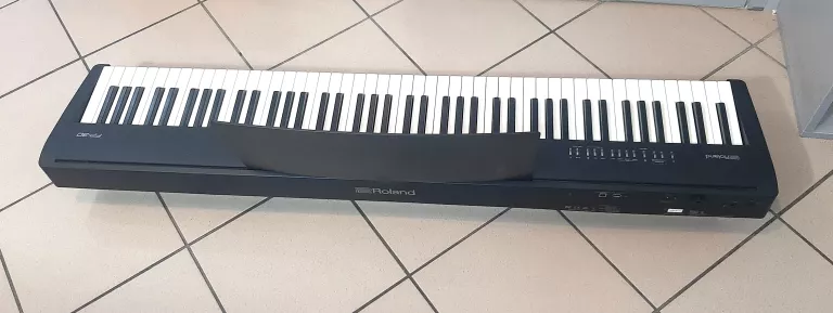 PIANINO ROLAND FP-30 BK PEDAŁ ZASILACZ