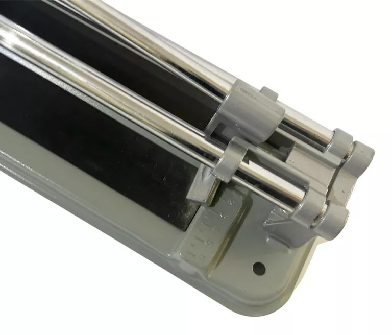 MASZYNKA DO CIĘCIA PŁYTEK