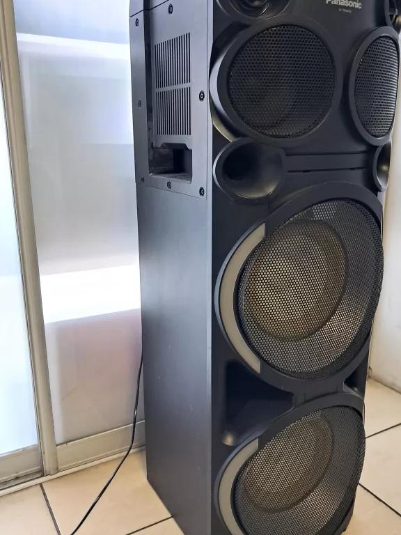 bezprzewodowy-glosnik-imprezowy-panasonic-sc-tmax50-podswietlany-stan-11323-2