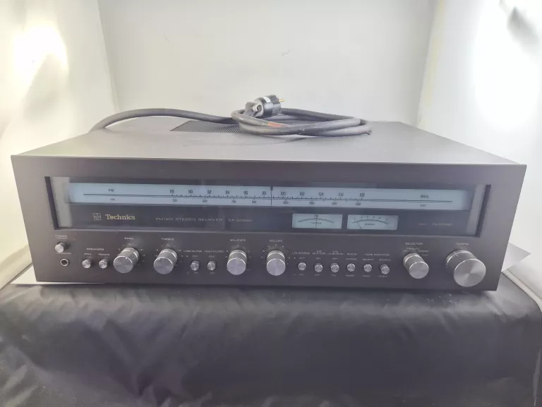 AMPLITUNER TECHNICS SA-5560K
