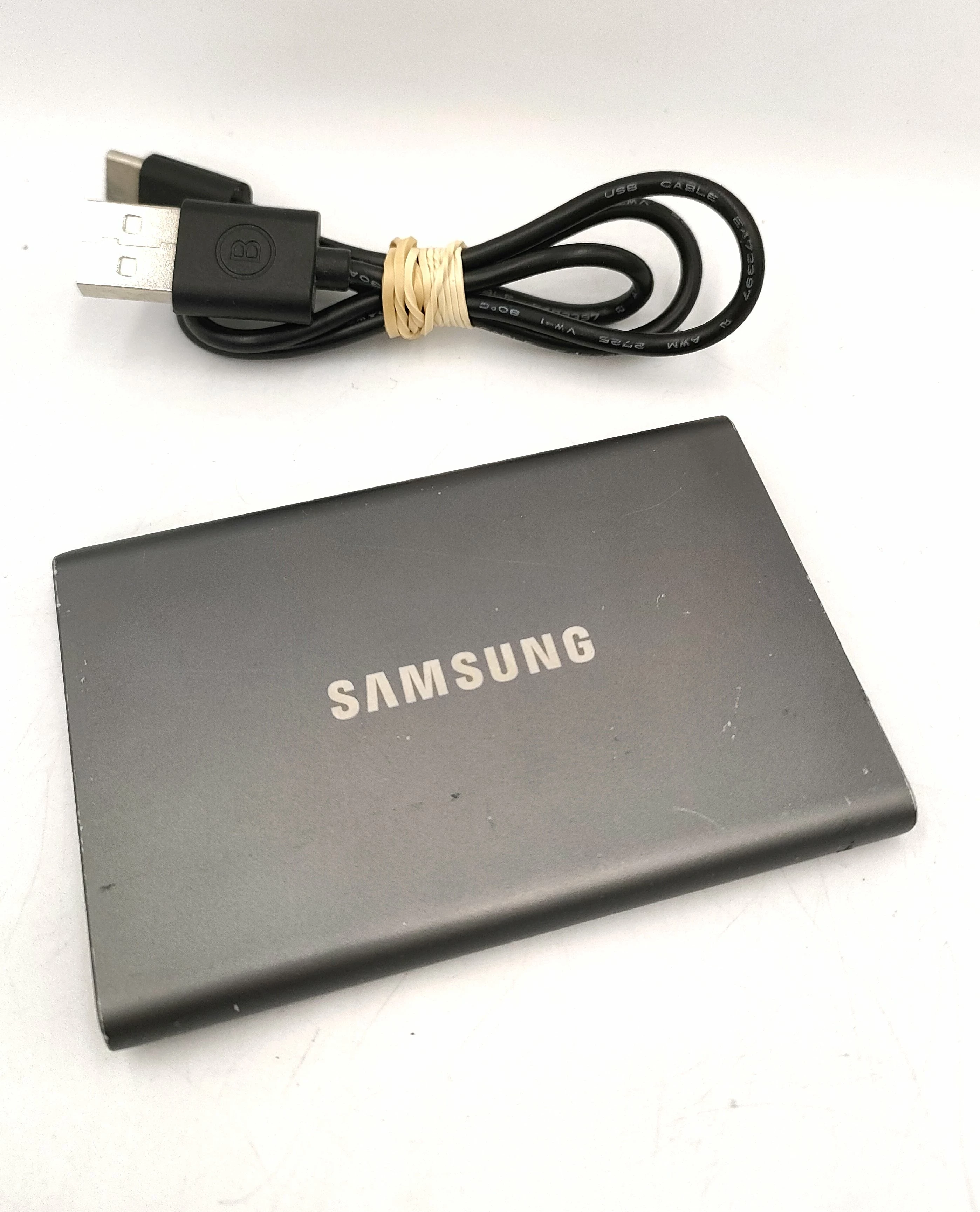 dysk-ssd-samsung-t7-500-gb-rynek-4-chodziez