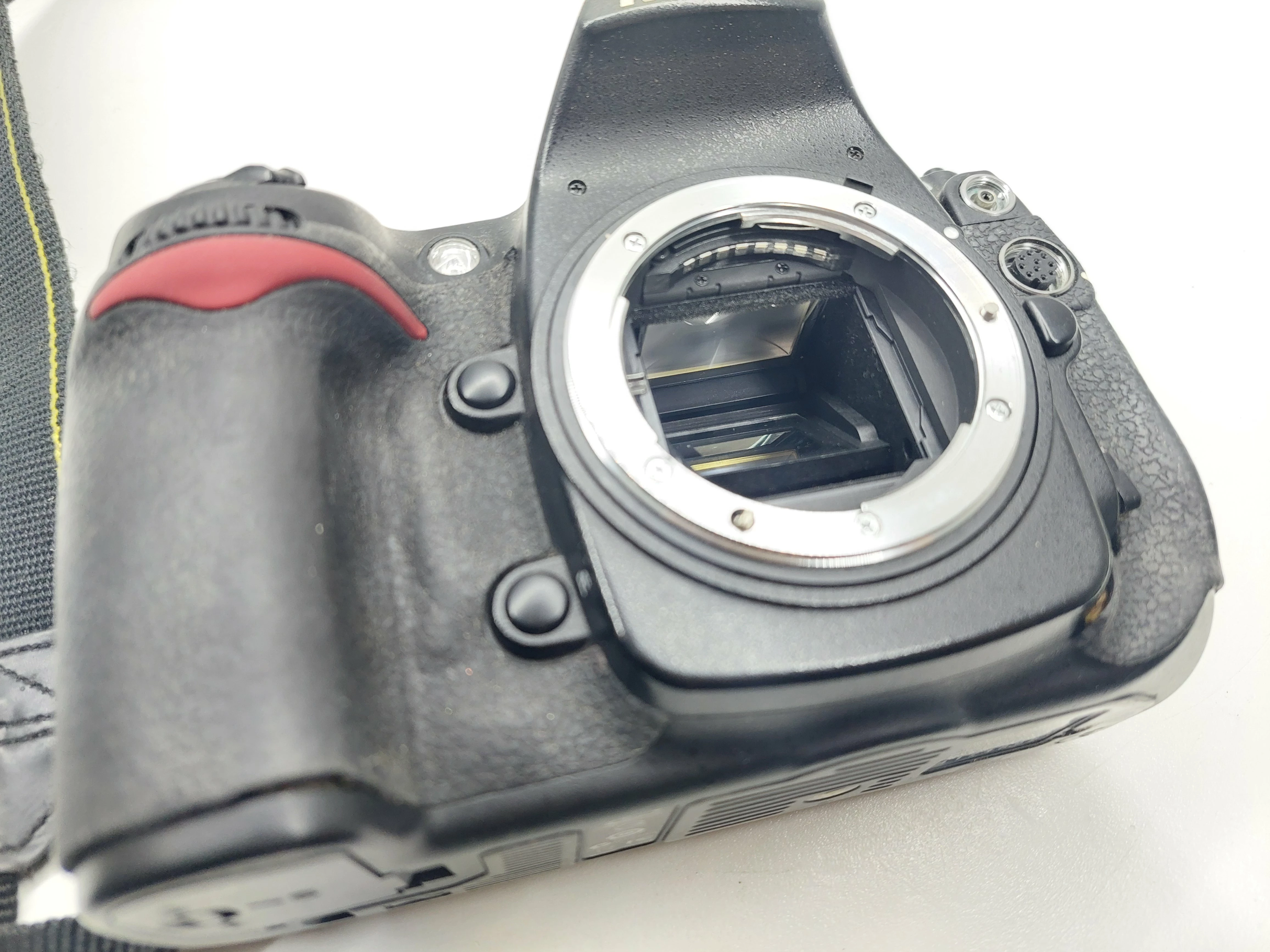 aparat-nikon-d300-lad-marka-248811-1939856