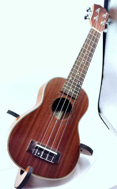 UKULELE SOPRANOWE BOOGIE L40 ZE STOJAKIEM
