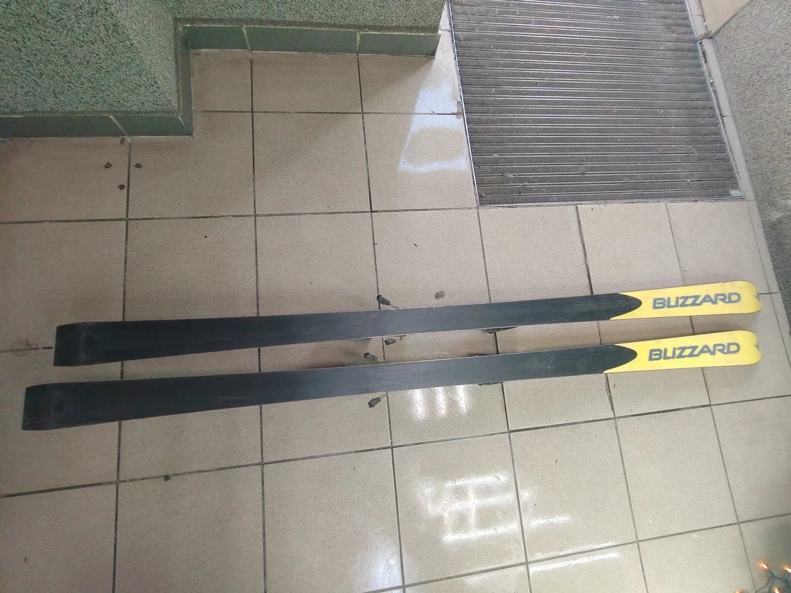 narty-blizzard-worldcup-edition-gsx20-zapiecie-salomon-synchro-center-kod-producenta-8a4264ca001