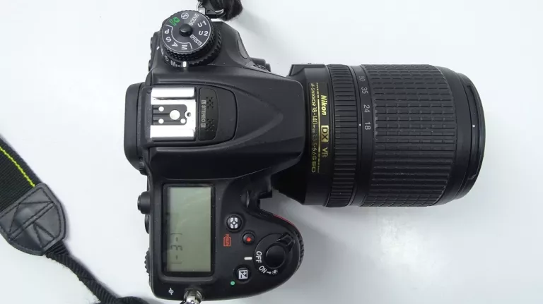 APARAT NIKON D7200 PRZEBIEG 7600 + NIKKOR AF-S 18-140 DX VR ED ZESTAW