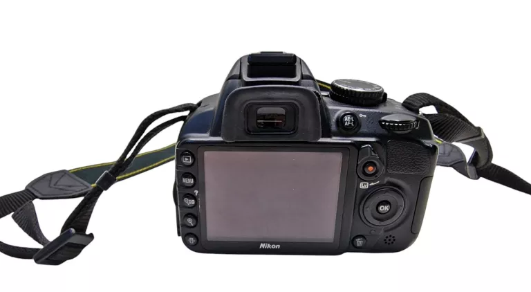 aparat-nikon-d3100-obiektyw-18-55mm-rozdzielczosc-1420