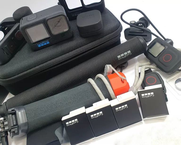 KAMERA SPORTOWA GOPRO HERO 12 BLACK - BARDZO BOGATY ZESTAW