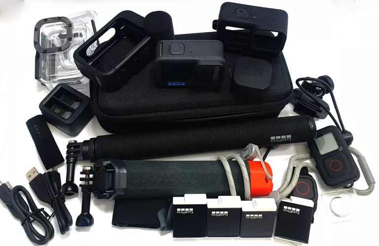 KAMERA SPORTOWA GOPRO HERO 12 BLACK - BARDZO BOGATY ZESTAW
