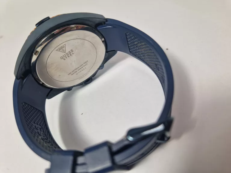 ZEGAREK GUESS W1168G4 GRANATOWY PORYSOWANE SZKIEŁKO