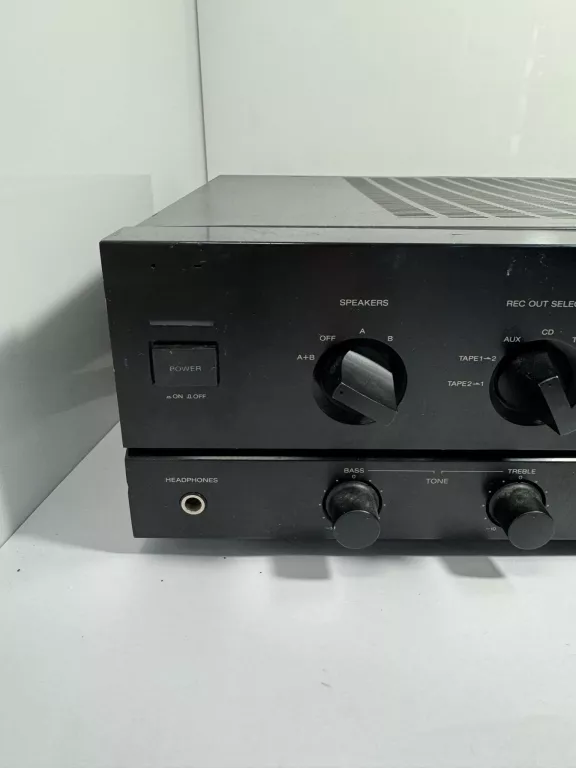 WZMACNIACZ * SONY TA-F270