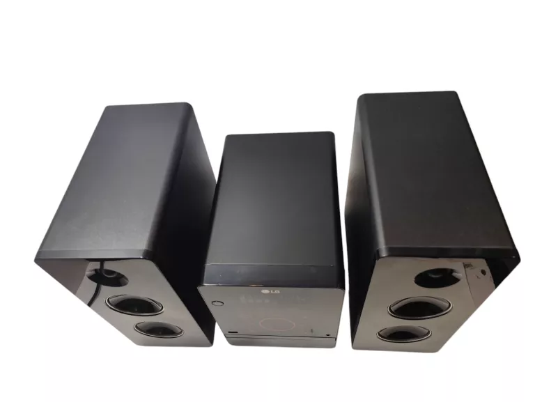 WIEŻA LG CM2760 BLUETOOTH / CD / MP3 + 2 GŁOŚNIKI + PILOT (160 W RMS)