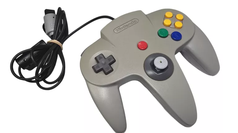 KONSOLA NINTENDO 64 + PAD + OKABLOWANIE