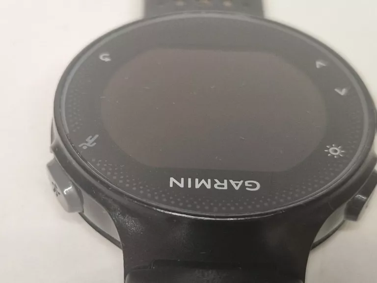 SMARTWATCH GARMIN FORERUNNER 235