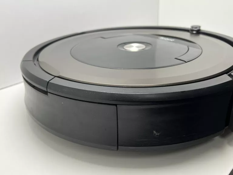 ROBOT SPRZĄTAJĄCY IROBOT ROOMBA 896