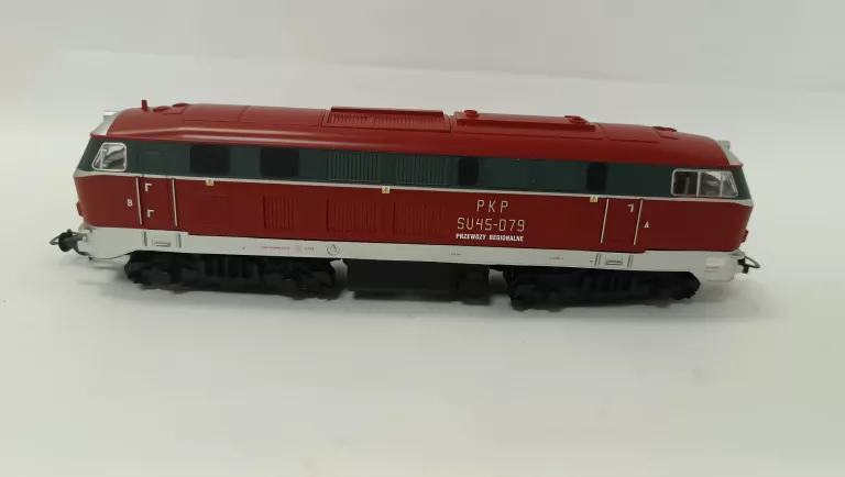 PIKO LOKOMOTYWA BR218 SU45-079 KOMPLET