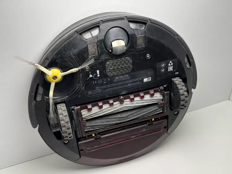 ROBOT SPRZĄTAJĄCY IROBOT ROOMBA 896