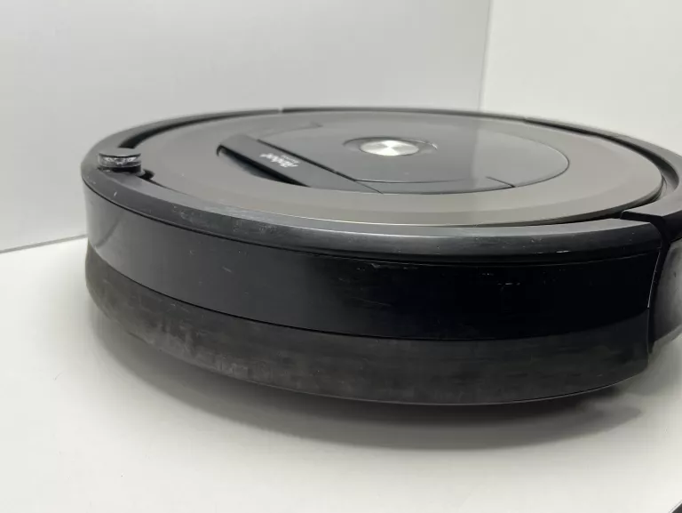 ROBOT SPRZĄTAJĄCY IROBOT ROOMBA 896