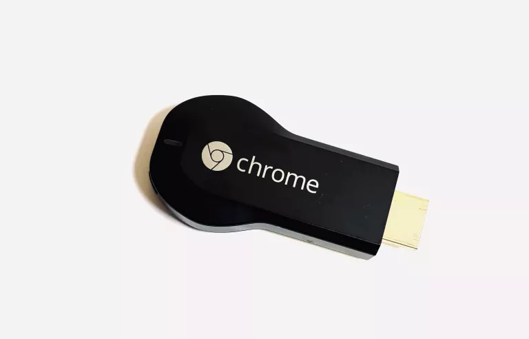 GOOGLE CHROMECAST H2G2-42 KOMPLET