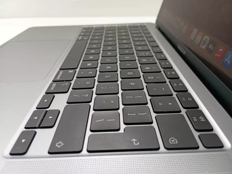 APPLE MACBOOK AIR 13,3/M1/8GB/256GB/MACOS (MGN63ZEA) #GWARANCJA 100%BAT