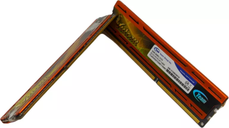 PAMIĘĆ RAM VULCAN TEAM GROUP 4 GB DDR3 2133 2 MODUŁY