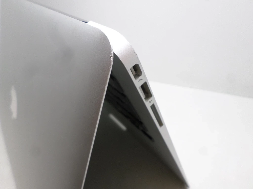 laptop-macbook-air-1466-72-2015r-intel-core-i5-16-ghz-4gb120gb-stan-11323-2