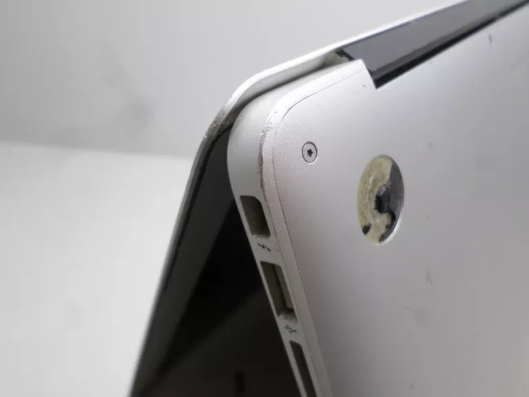 laptop-macbook-air-1466-72-2015r-intel-core-i5-16-ghz-4gb120gb-kod-producenta-a1466