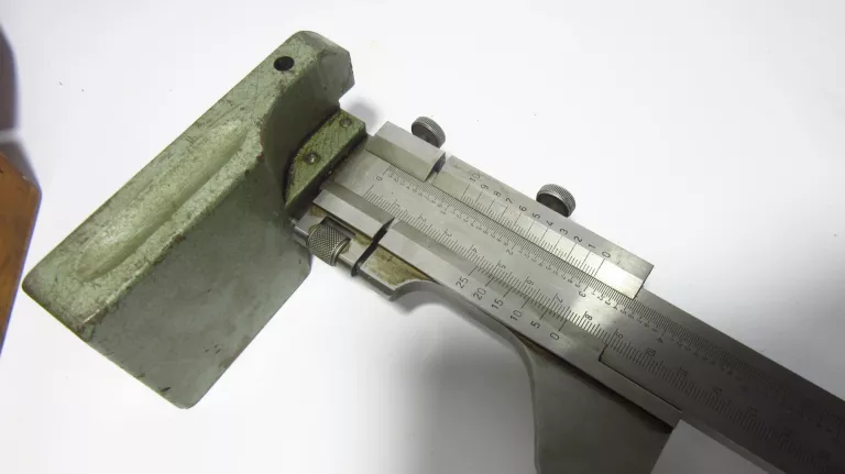 ZESTAW POMIAROWY VIS ZE SKRZYNKĄ