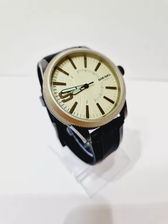 DIESEL DZ1875 ZEGAREK NA BRANSOLECIE RASP NSBB