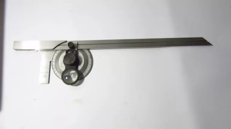 ZESTAW POMIAROWY VIS ZE SKRZYNKĄ