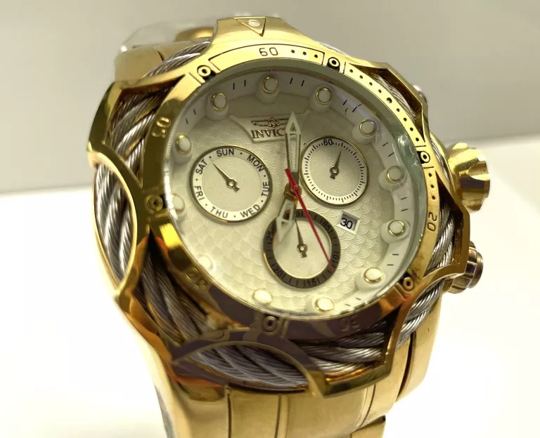 ZEGAREK INVICTA TRITNITE #OPIS